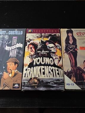 Comedy Horror VHS Lot Elvira Young Frankenstein Abbott Costello Invisible Man